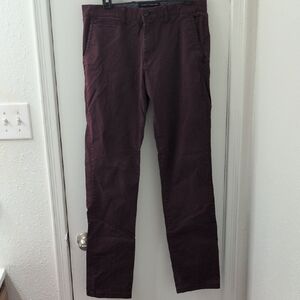 Tommy Hilfiger Men's Rich Burgundy Chinos